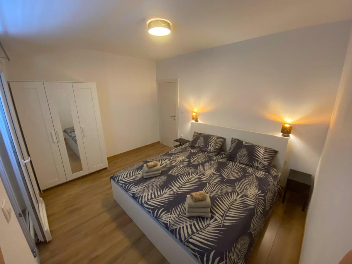Apartmani Triva 1 Σπλιτ Εξωτερικό φωτογραφία