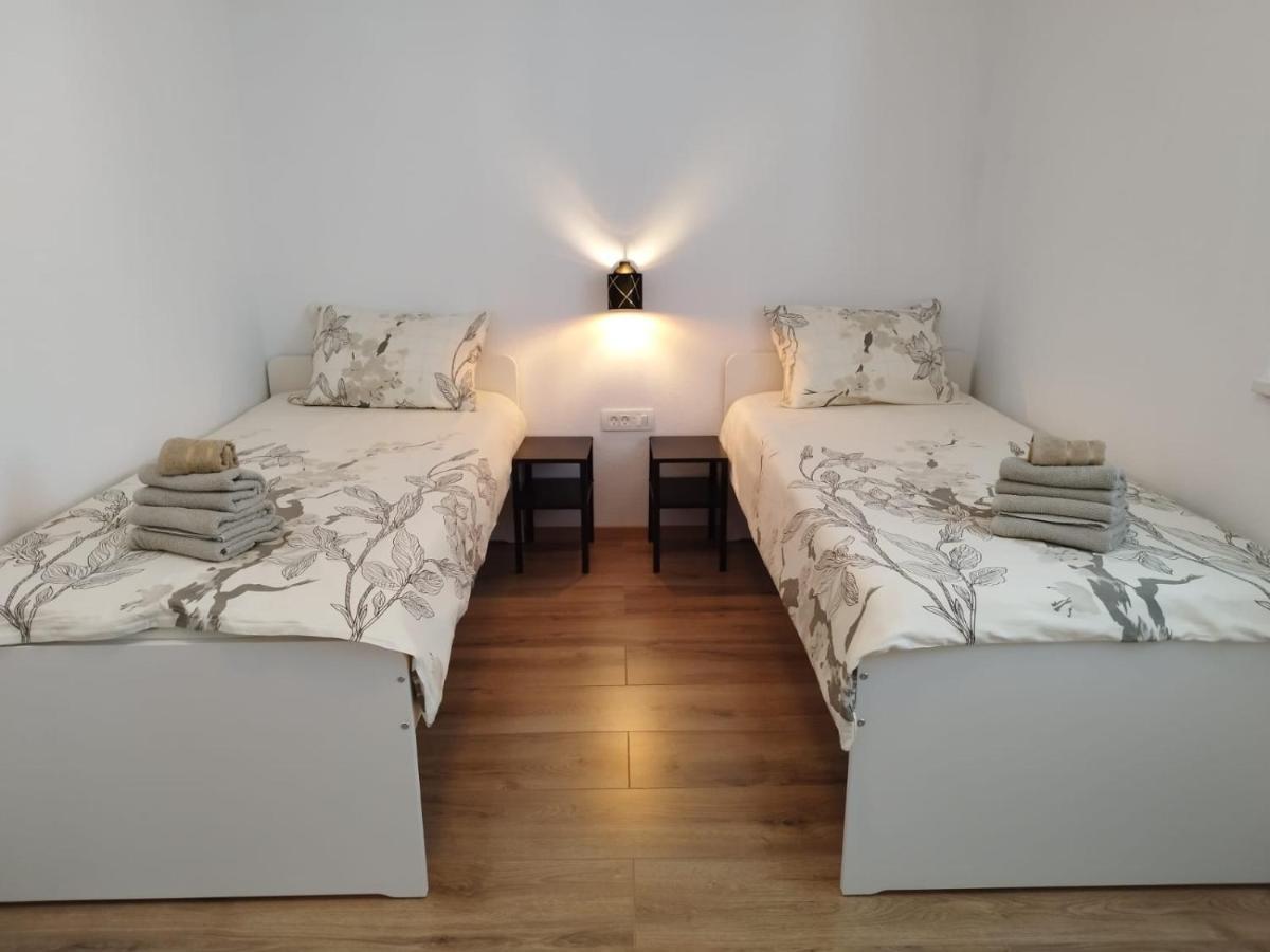 Apartmani Triva 1 Σπλιτ Εξωτερικό φωτογραφία