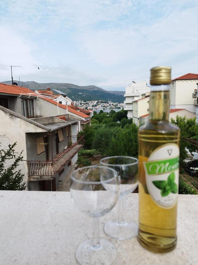 Apartmani Triva 1 Σπλιτ Εξωτερικό φωτογραφία